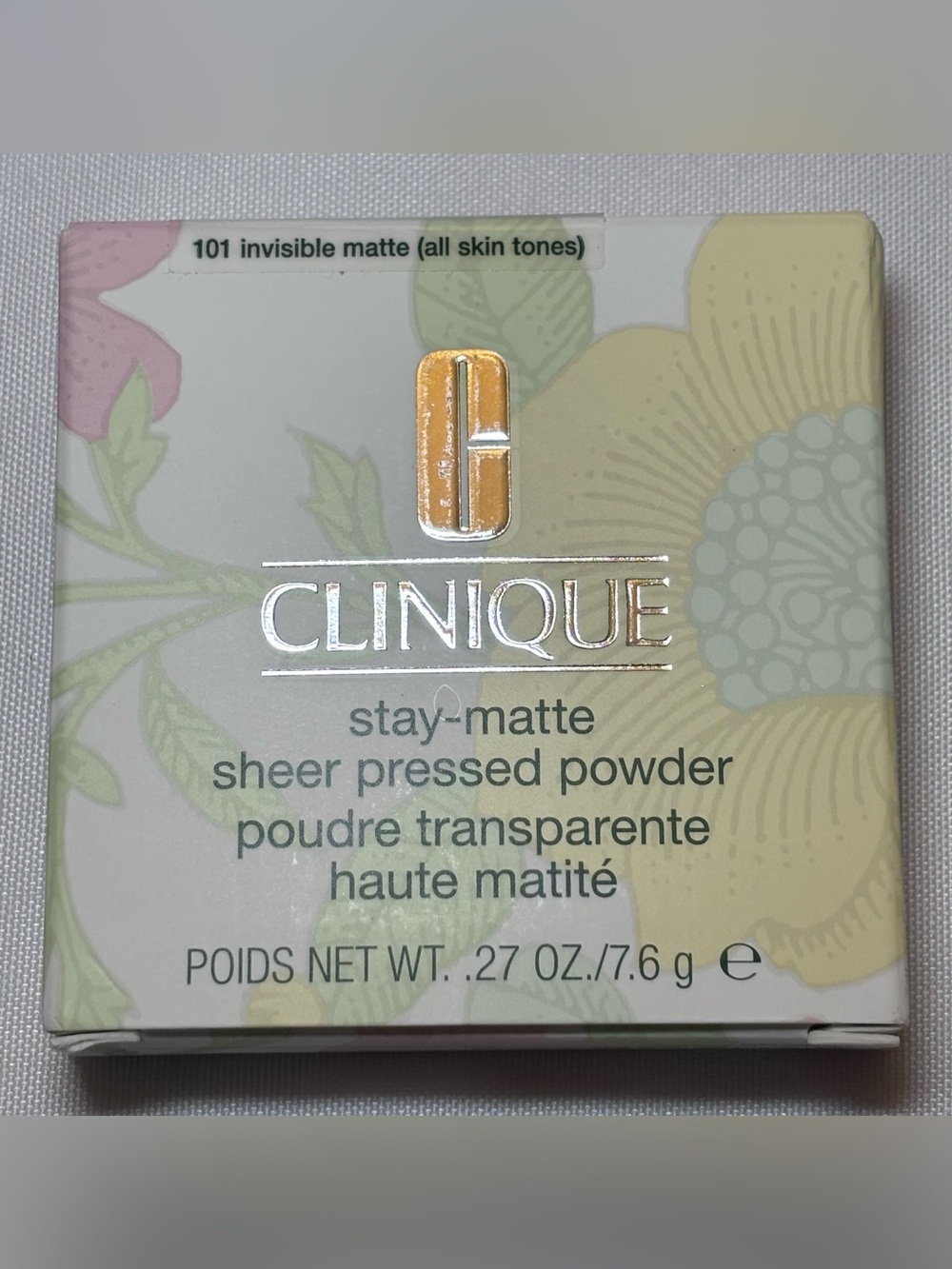 Clinique Stay Matte Sheer Pressed Powder 101 Invisible Matte (all skin tones)